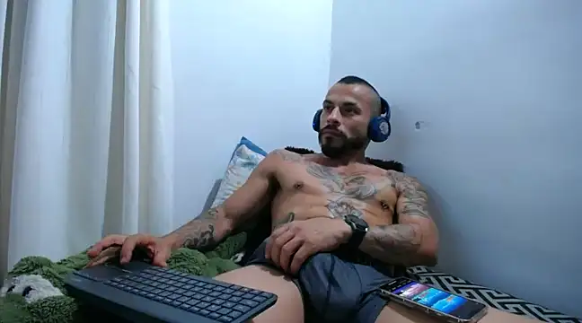 callme douglas online show from 01/28/25, 11:28