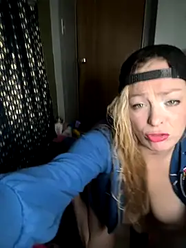 kayNkris online show from 11/26/25, 12:50