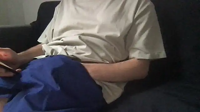 Snapshot of fetaminas chatting on 11/15/25, 01:18 fetaminas online show from 11/15/25, 01:18