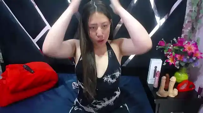 Snapshot of alison_deep chatting on 01/20/25, 01:21 alison deep online show from 01/20/25, 01:21