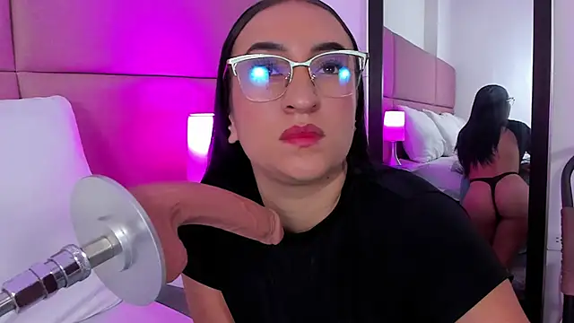 Snapshot of SammyMorales chatting on 10/06/25, 12:35 SammyMorales online show from 10/06/25, 12:35