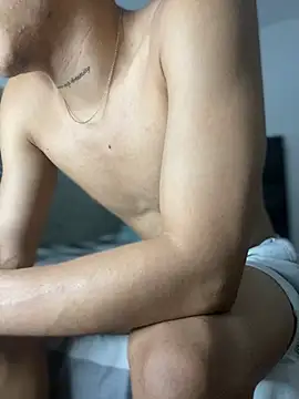 usersweet online show from 01/17/25, 03:55