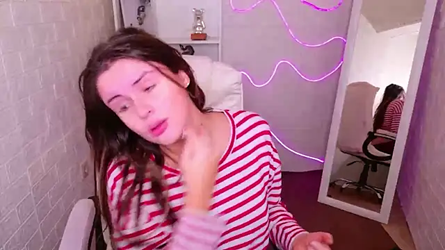 StellaFrost online show from 10/19/25, 03:01