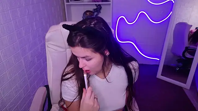 StellaFrost online show from 11/09/25, 04:05