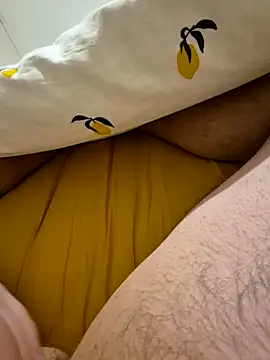 Maxoux02 online show from 10/24/25, 04:47