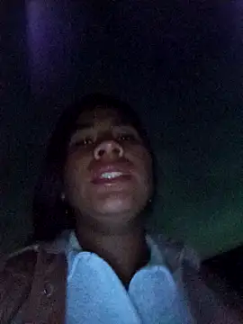 Snapshot of Pamelamilkk_1007 chatting on 01/01/25, 12:00 Pamelamilkk 1007 online show from 01/01/25, 12:00