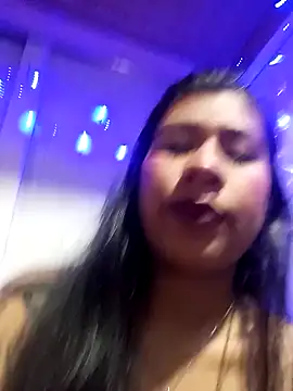 Snapshot of Pamelamilkk_1007 chatting on 01/07/25, 07:10 Pamelamilkk 1007 online show from 01/07/25, 07:10