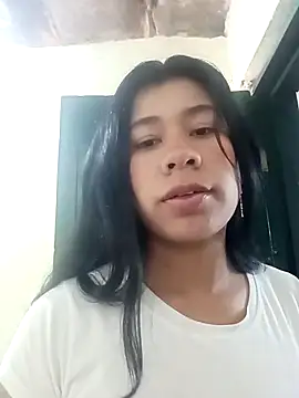 Snapshot of Pamelamilkk_1007 chatting on 11/07/25, 09:04 Pamelamilkk 1007 online show from 11/07/25, 09:04