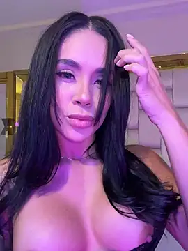 Snapshot of Karol_Towers chatting on 02/09/25, 06:47 Karol Towers online show from 02/09/25, 06:47