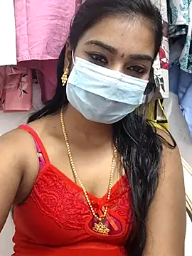 Snapshot of meena_27 chatting on 01/29/25, 06:39 meena 27 online show from 01/29/25, 06:39