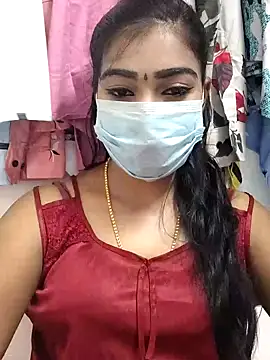 Snapshot of meena_27 chatting on 02/02/25, 05:21 meena 27 online show from 02/02/25, 05:21