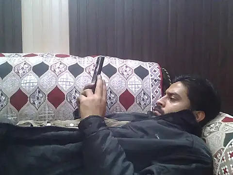 indihotguy online show from 11/11/25, 02:39