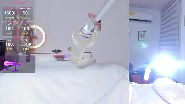 Maria Jones  online show from 10/11/25, 01:27