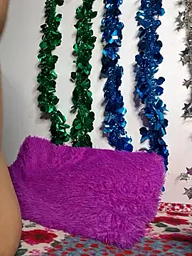 Snapshot of tanvihot2 chatting on 11/12/25, 03:51 tanvihot2 online show from 11/12/25, 03:51