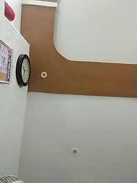 Snapshot of carria_homes chatting on 03/22/25, 01:52 carria homes online show from 03/22/25, 01:52