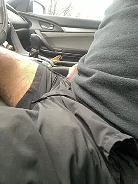 Snapshot of MrLatinKing chatting on 12/31/24, 06:46 MrLatinKing online show from 12/31/24, 06:46