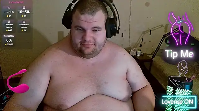 Snapshot of Hackensackneil chatting on 02/09/25, 12:17 Hackensackneil online show from 02/09/25, 12:17