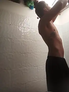 Snapshot of XGublex chatting on 10/20/25, 03:23 XGublex online show from 10/20/25, 03:23