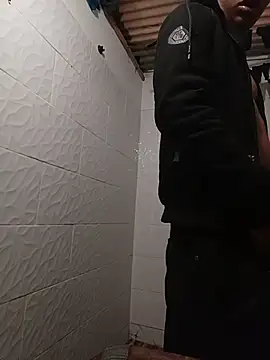 Snapshot of XGublex chatting on 10/25/25, 07:16 XGublex online show from 10/25/25, 07:16