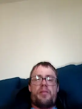 Snapshot of Tykessler34 chatting on 10/19/25, 07:36 Tykessler34 online show from 10/19/25, 07:36