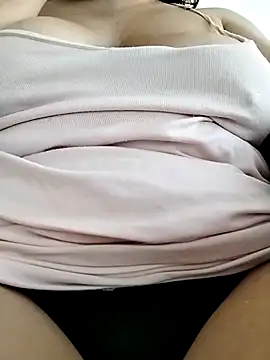 Betty2u online show from 03/23/25, 08:26