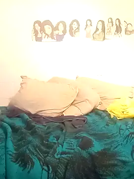 k1oudE online show from 10/14/25, 05:52