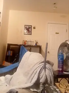 k1oudE online show from 11/18/25, 05:12