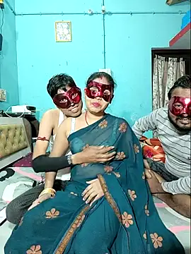 Snapshot of Hot_purva chatting on 02/24/25, 05:09 Hot purva online show from 02/24/25, 05:09