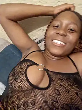 Snapshot of Danymash25 chatting on 11/08/25, 08:07 Danymash25 online show from 11/08/25, 08:07