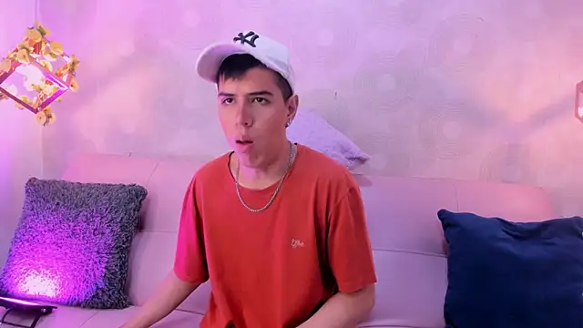 Angel Khouri online show from 03/06/25, 04:41