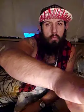 StruggleSnuggles online show from 10/31/25, 03:07