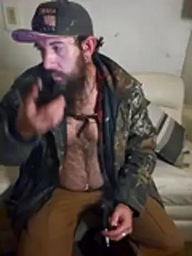 StruggleSnuggles online show from 11/10/25, 01:04