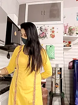 Best-Couple online show from 11/14/25, 03:05