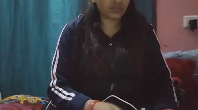 Hot-shanvi online show from 02/22/25, 12:51