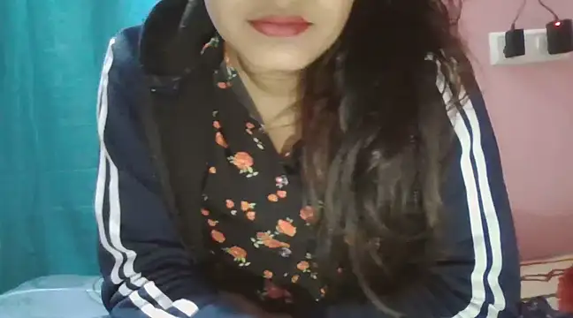 Hot-shanvi online show from 03/04/25, 09:22