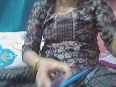 Hot-shanvi online show from 03/22/25, 04:15