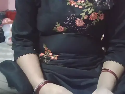 Hot-shanvi online show from 09/09/25, 01:32