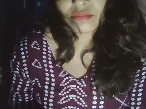 Hot-shanvi online show from 09/29/25, 04:45