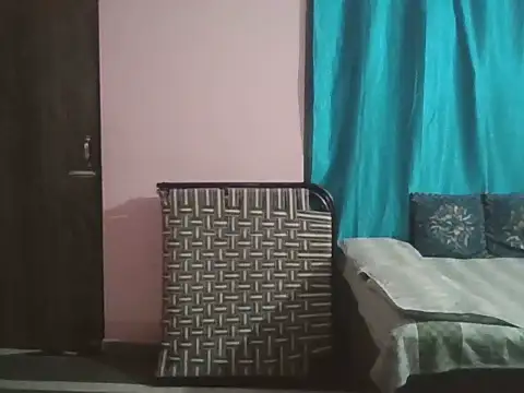 Hot-shanvi online show from 10/18/25, 02:29