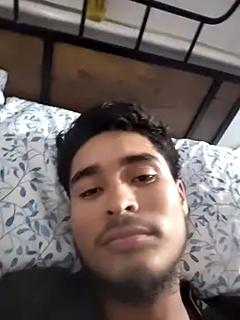 Snapshot of Chaini chatting on 11/05/25, 01:16 Chaini online show from 11/05/25, 01:16