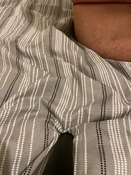 Snapshot of ertndg chatting on 01/31/25, 01:43 ertndg online show from 01/31/25, 01:43