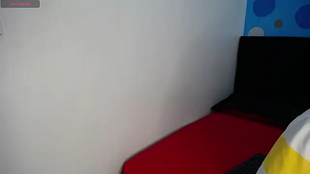Snapshot of CollinStone chatting on 02/19/25, 08:20 CollinStone online show from 02/19/25, 08:20