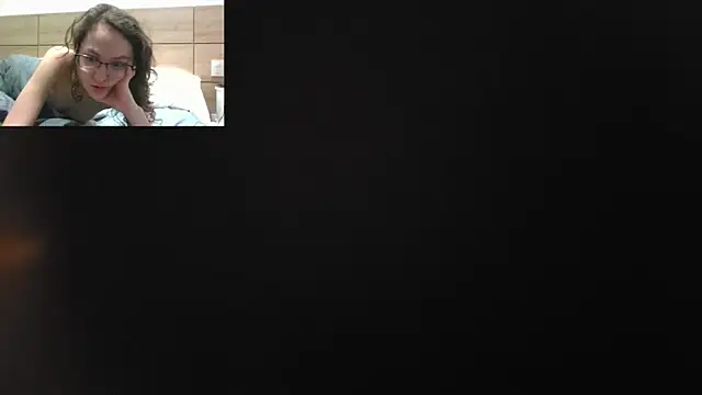 Snapshot of NaughtyTogether2006 chatting on 01/06/25, 06:58 NaughtyTogether2006 online show from 01/06/25, 06:58