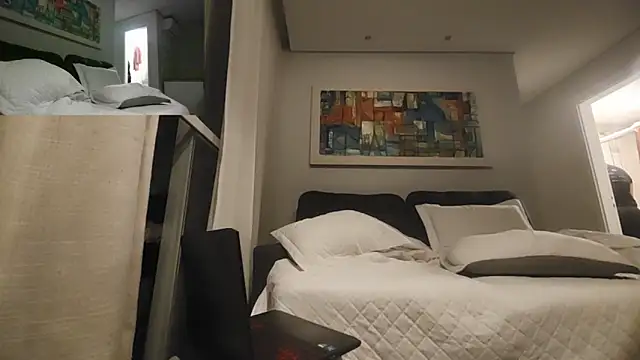 Snapshot of NaughtyTogether2006 chatting on 01/12/25, 05:13 NaughtyTogether2006 online show from 01/12/25, 05:13