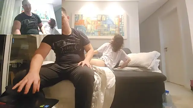 Snapshot of NaughtyTogether2006 chatting on 01/18/25, 04:15 NaughtyTogether2006 online show from 01/18/25, 04:15