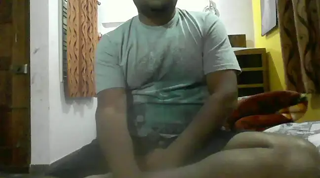 Snapshot of Bangalorious chatting on 01/04/25, 02:35 Bangalorious online show from 01/04/25, 02:35