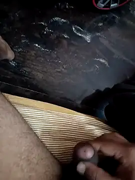 Snapshot of Bangalorious chatting on 01/10/25, 08:07 Bangalorious online show from 01/10/25, 08:07