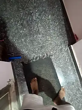 Snapshot of Bangalorious chatting on 01/15/25, 06:01 Bangalorious online show from 01/15/25, 06:01