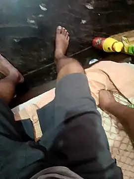 Snapshot of Bangalorious chatting on 01/16/25, 04:28 Bangalorious online show from 01/16/25, 04:28