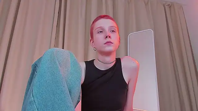 Snapshot of Iris_Pastels chatting on 02/24/25, 04:47 Iris Pastels online show from 02/24/25, 04:47